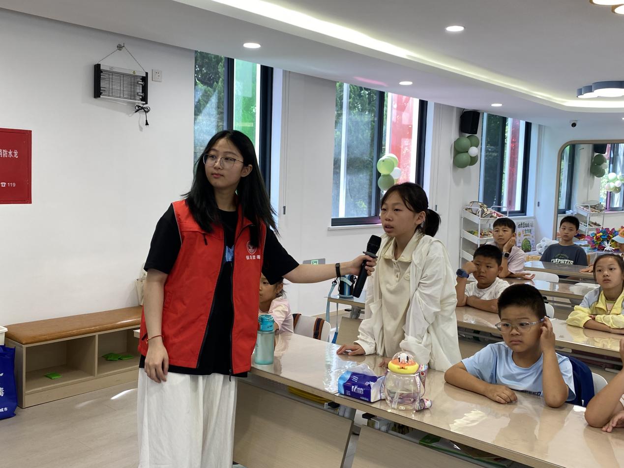 “托”起缤纷暑假,禁毒护航成长